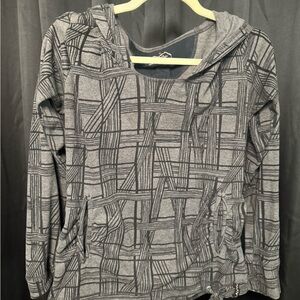 Kavu— women’s grey geometric hoodie—size M